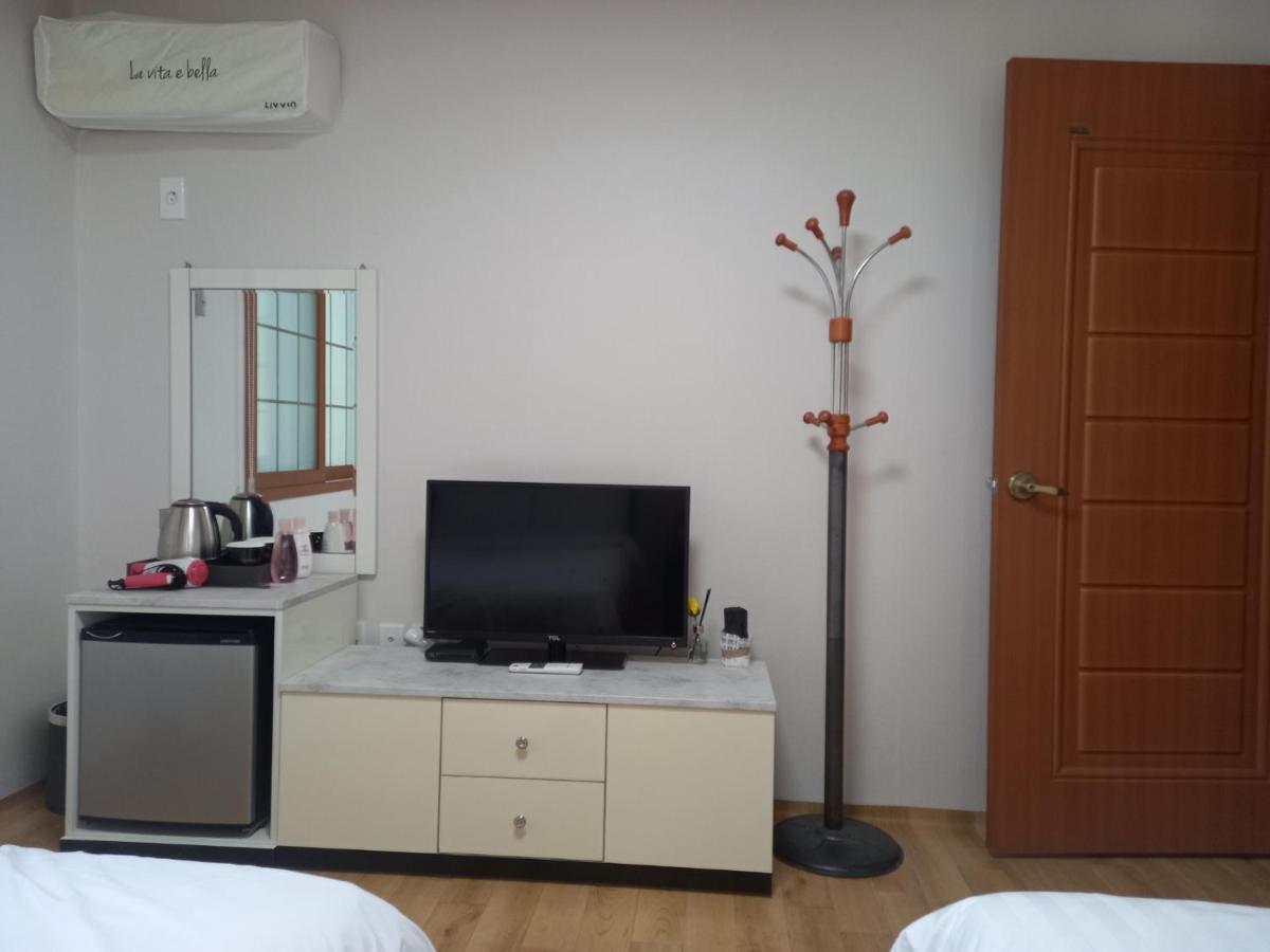 Charlie Hotel جيجو المظهر الخارجي الصورة